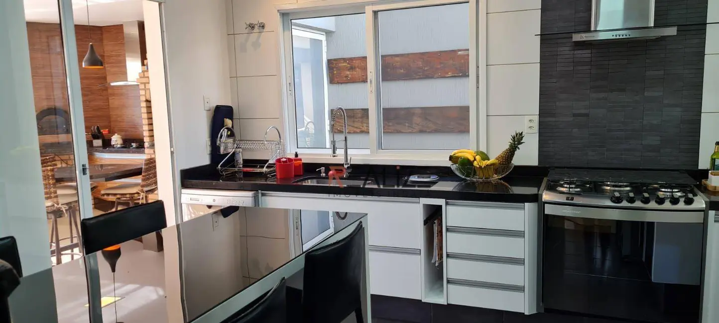 Foto 9 de Sobrado com 5 quartos à venda, 490m2 em Jardim Residencial Villa Suíça, Indaiatuba - SP