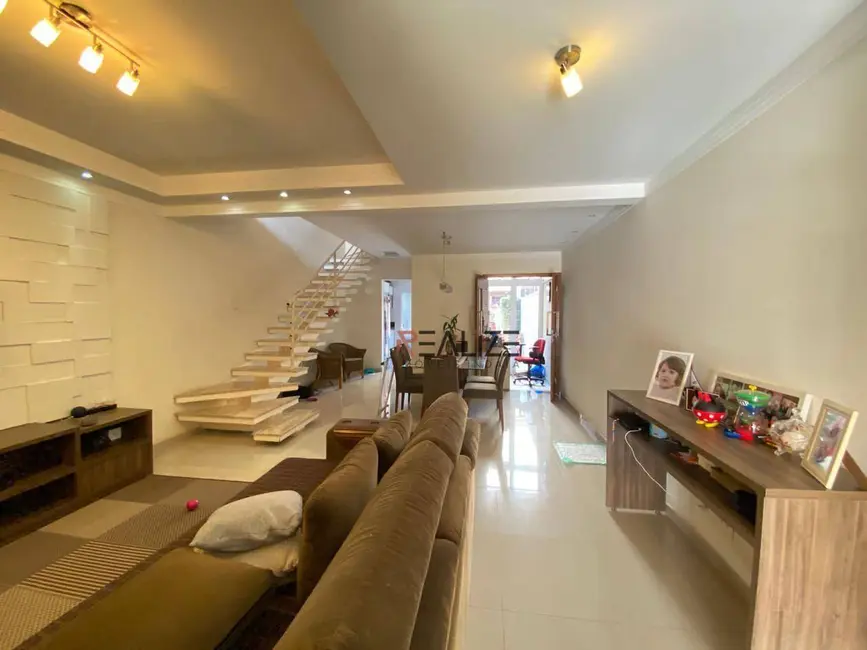 Foto 1 de Sobrado com 3 quartos à venda, 125m2 em Vila Lopes, Indaiatuba - SP