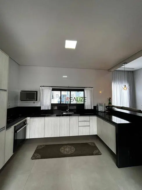 Foto 7 de Casa de Condomínio com 3 quartos à venda, 220m2 em Indaiatuba - SP