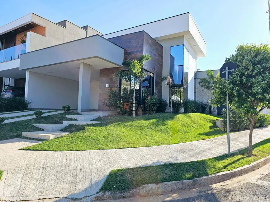 Foto 1 de Casa com 3 quartos à venda, 382m2 em Indaiatuba - SP