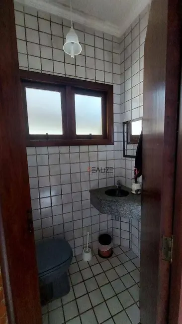 Foto 8 de Casa com 3 quartos à venda, 300m2 em Itanhaem - SP