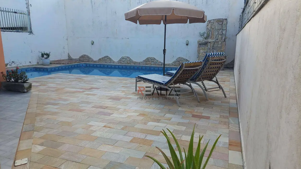 Foto 2 de Casa com 3 quartos à venda, 300m2 em Itanhaem - SP