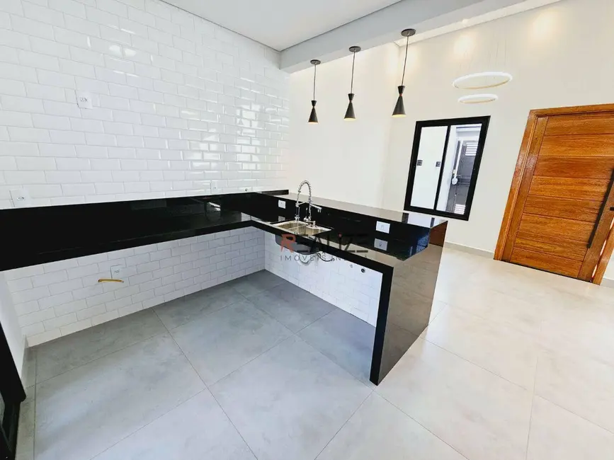 Foto 8 de Casa com 3 quartos à venda, 150m2 em Indaiatuba - SP