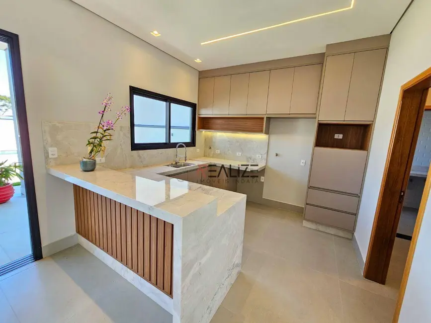 Foto 7 de Sobrado com 3 quartos à venda, 306m2 em Indaiatuba - SP