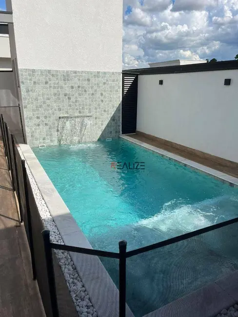 Foto 9 de Sobrado com 3 quartos à venda, 306m2 em Indaiatuba - SP