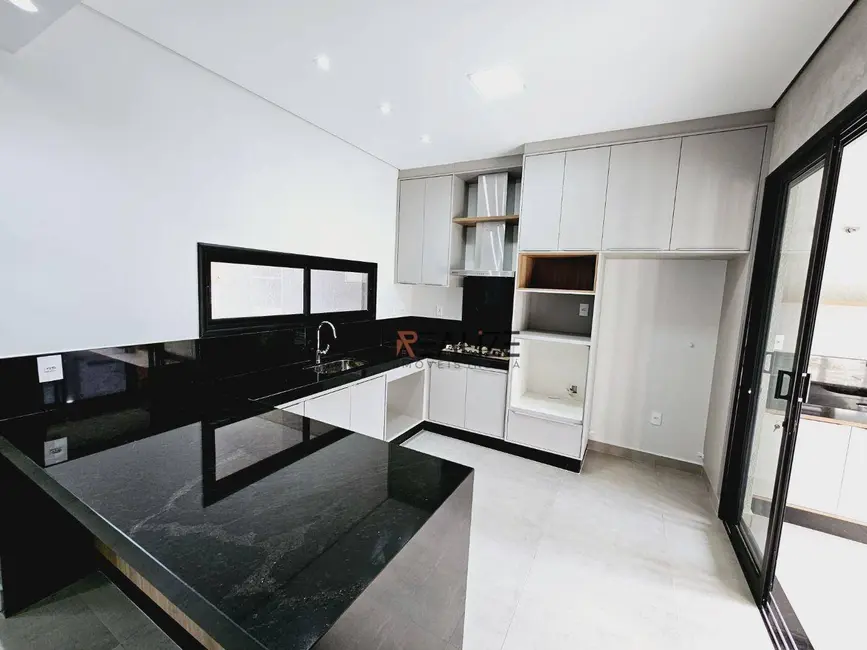 Foto 4 de Casa de Condomínio com 3 quartos à venda, 200m2 em Indaiatuba - SP