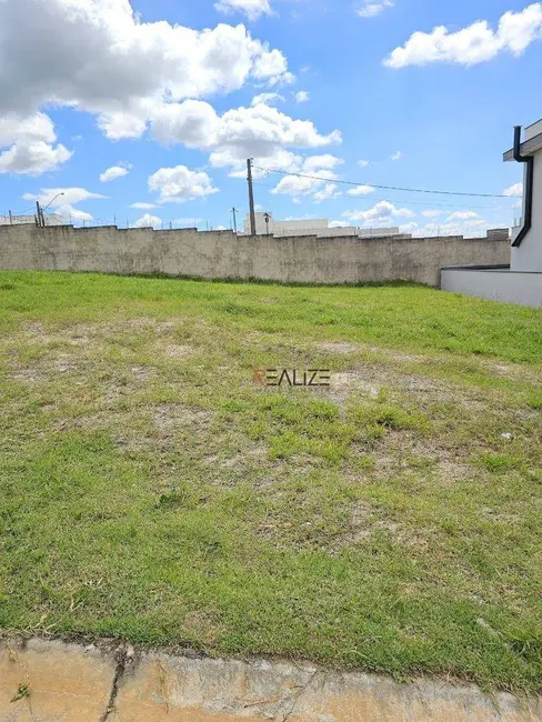 Foto 2 de Terreno / Lote à venda, 300m2 em Indaiatuba - SP