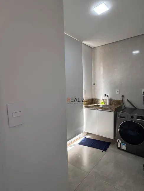 Foto 8 de Sobrado com 4 quartos à venda, 300m2 em Itupeva - SP