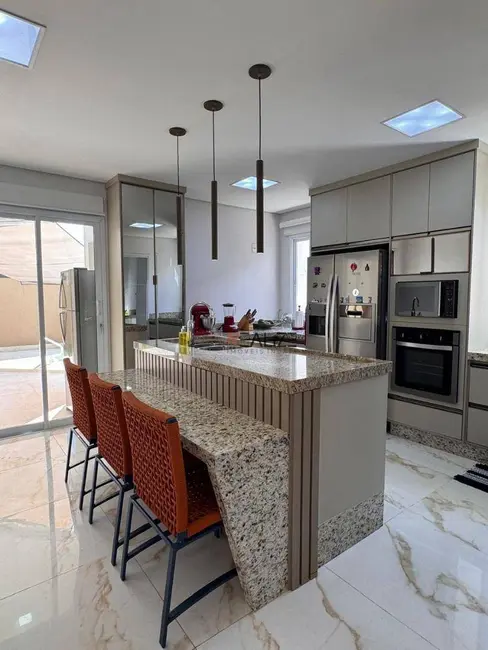 Foto 6 de Sobrado com 4 quartos à venda, 300m2 em Itupeva - SP