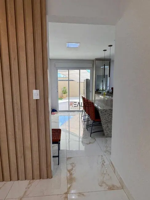 Foto 3 de Sobrado com 4 quartos à venda, 300m2 em Itupeva - SP