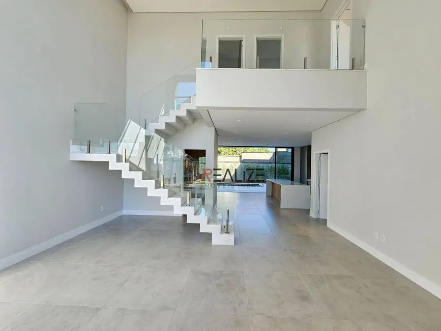 Sobrado com 4 quartos à venda, 300m2 em Indaiatuba - SP - imagem 5 Foto 5 de Sobrado com 4 quartos à venda, 300m2 em Indaiatuba - SP