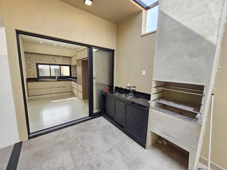 Foto 9 de Casa com 3 quartos à venda, 150m2 em Indaiatuba - SP