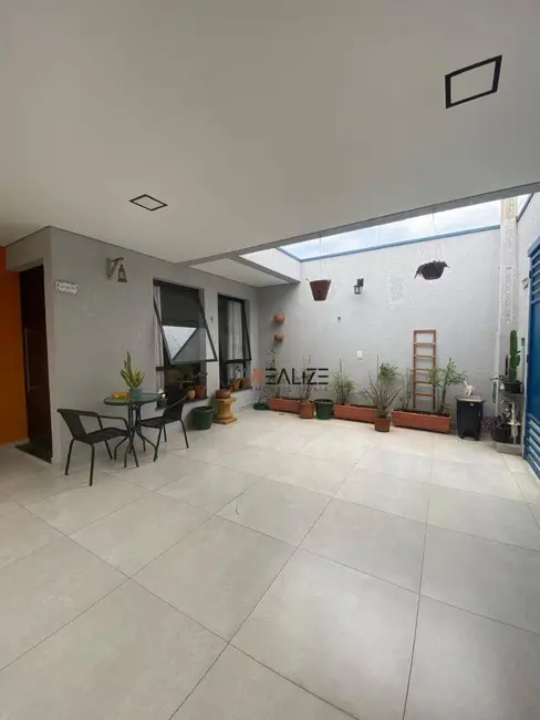 Foto 2 de Casa com 3 quartos à venda, 150m2 em Indaiatuba - SP