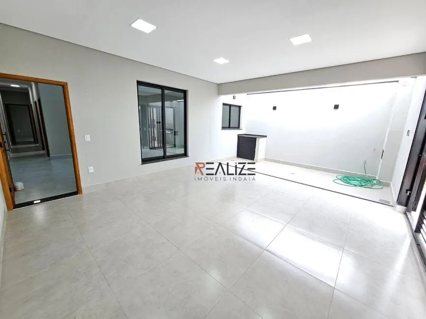 Casa com 3 quartos à venda, 150m2 em Indaiatuba - SP - imagem 3 Foto 3 de Casa com 3 quartos à venda, 150m2 em Indaiatuba - SP