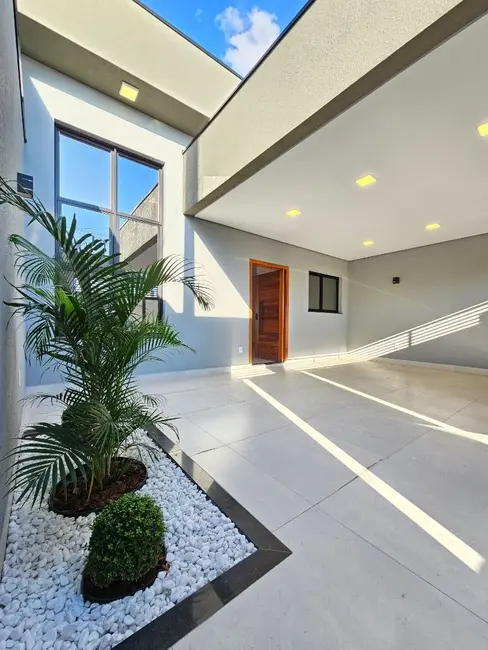 Foto 2 de Casa com 3 quartos à venda, 150m2 em Jardim Monte Carlo, Indaiatuba - SP
