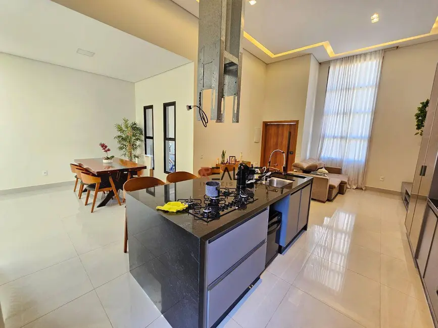 Foto 6 de Casa de Condomínio com 3 quartos à venda, 200m2 em Indaiatuba - SP