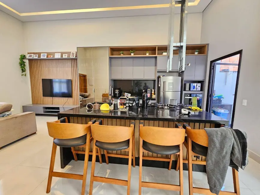 Foto 4 de Casa de Condomínio com 3 quartos à venda, 200m2 em Indaiatuba - SP