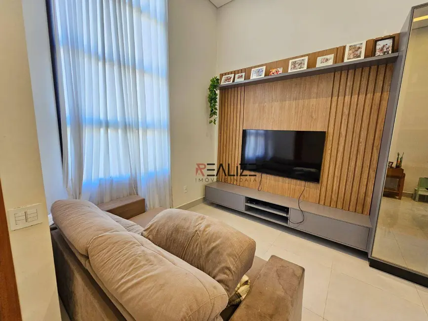 Foto 3 de Casa de Condomínio com 3 quartos à venda, 200m2 em Indaiatuba - SP