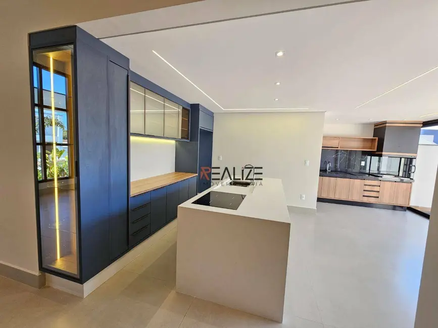 Casa de Condomínio com 3 quartos à venda, 309m2 em Indaiatuba - SP - imagem 8 Foto 8 de Casa de Condomínio com 3 quartos à venda, 309m2 em Indaiatuba - SP