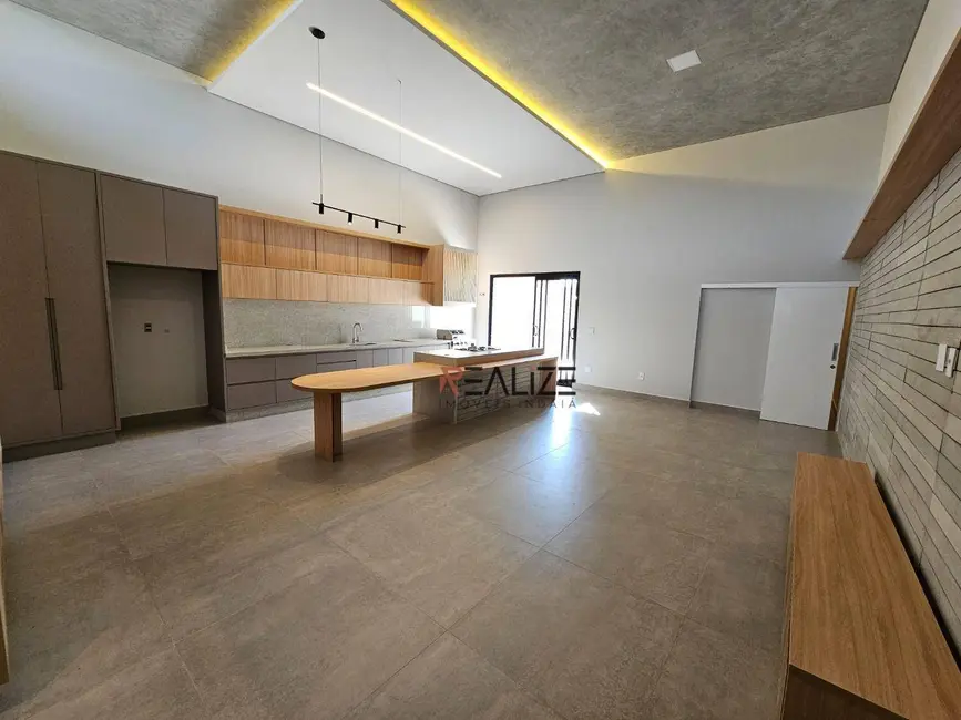 Foto 3 de Casa de Condomínio com 3 quartos à venda, 350m2 em Indaiatuba - SP