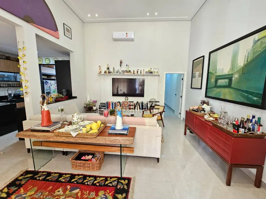 Foto 5 de Casa de Condomínio com 3 quartos à venda, 200m2 em Jardim Bréscia, Indaiatuba - SP