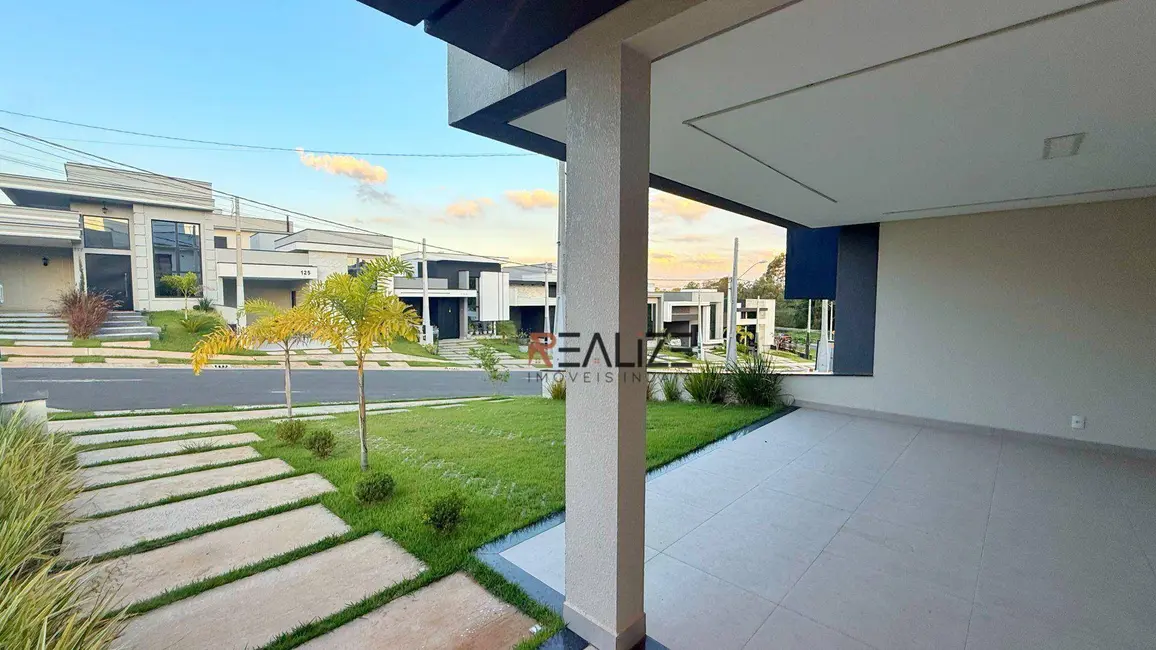 Foto 3 de Sobrado com 3 quartos à venda, 216m2 em Indaiatuba - SP