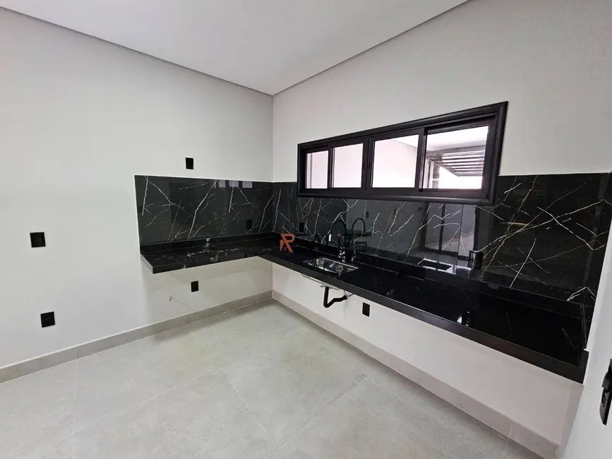 Casa com 3 quartos à venda, 150m2 em Indaiatuba - SP - imagem 8 Foto 8 de Casa com 3 quartos à venda, 150m2 em Indaiatuba - SP
