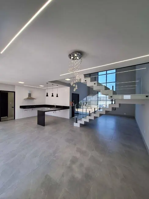 Foto 4 de Sobrado com 3 quartos à venda, 300m2 em Jardins Di Roma, Indaiatuba - SP