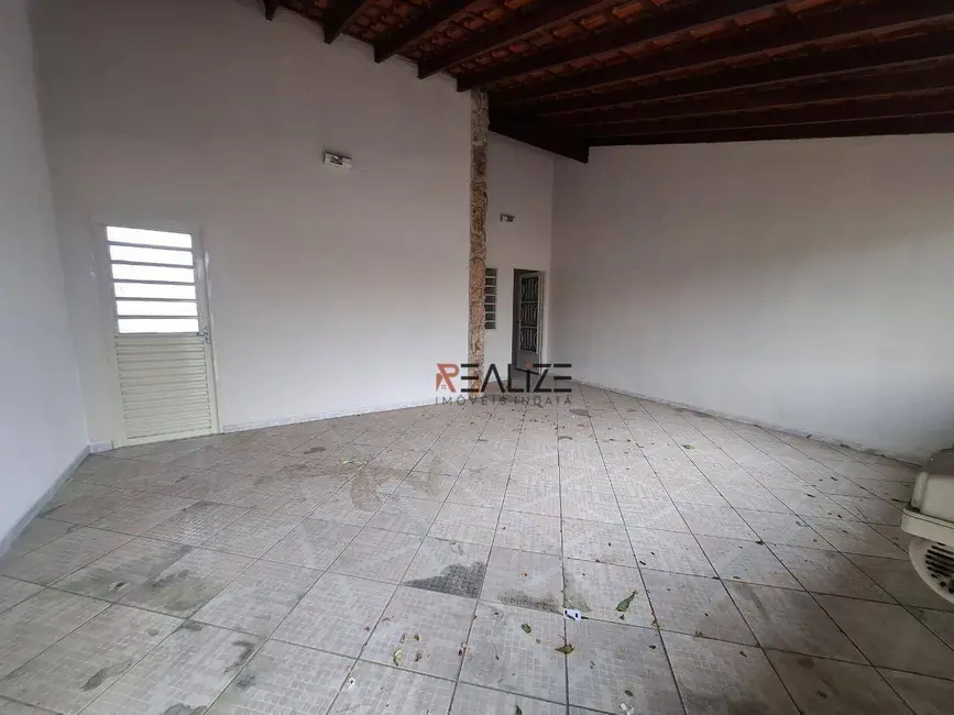 Foto 2 de Casa com 2 quartos à venda, 175m2 em Residencial Santa Madre Paulina, Salto - SP