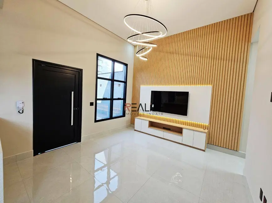 Foto 2 de Casa com 3 quartos à venda, 150m2 em Indaiatuba - SP