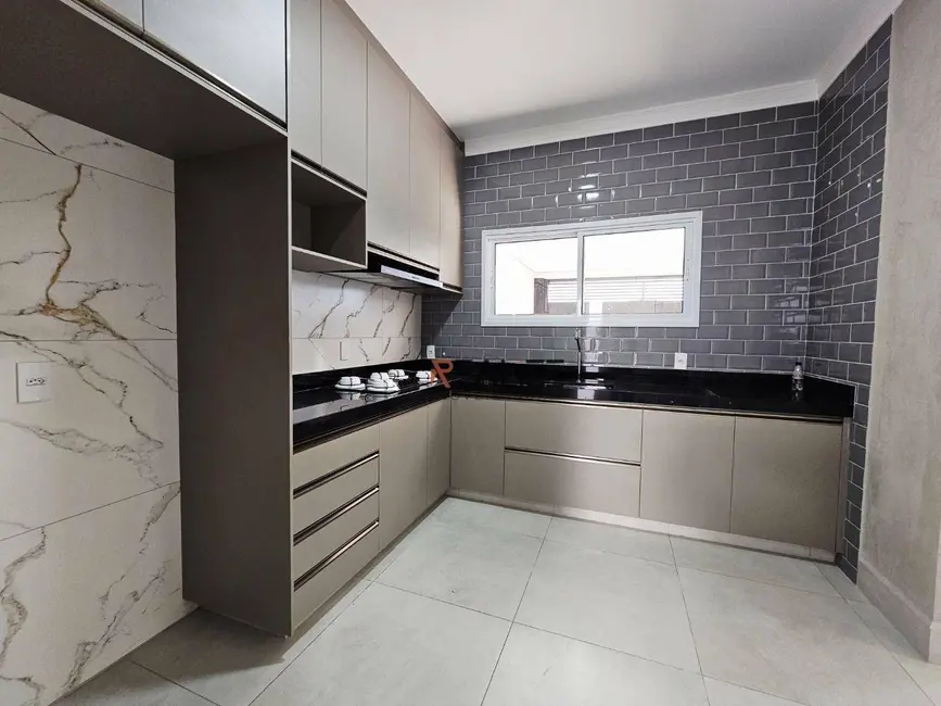 Casa com 3 quartos à venda, 150m2 em Indaiatuba - SP - imagem 8 Foto 8 de Casa com 3 quartos à venda, 150m2 em Indaiatuba - SP