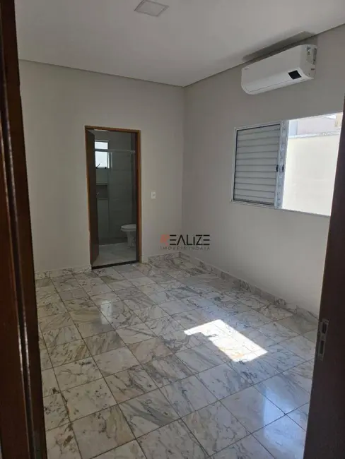 Foto 9 de Casa com 2 quartos à venda, 150m2 em Jardim Residencial Veneza, Indaiatuba - SP