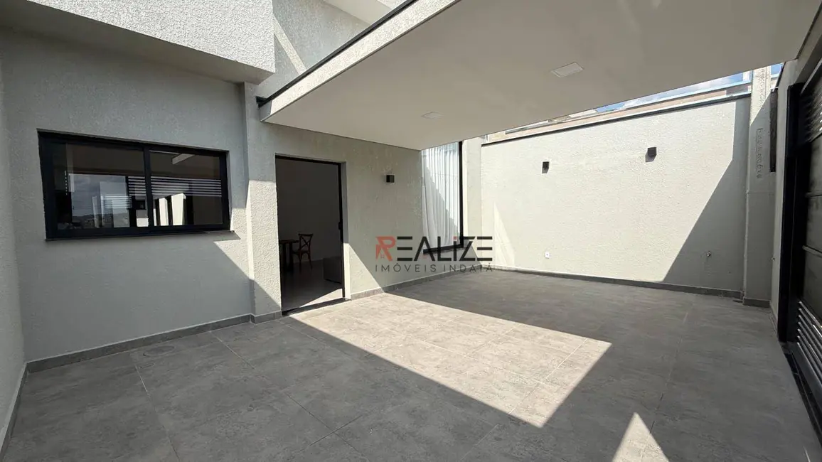 Casa com 3 quartos à venda, 150m2 em Indaiatuba - SP - imagem 3 Foto 3 de Casa com 3 quartos à venda, 150m2 em Indaiatuba - SP