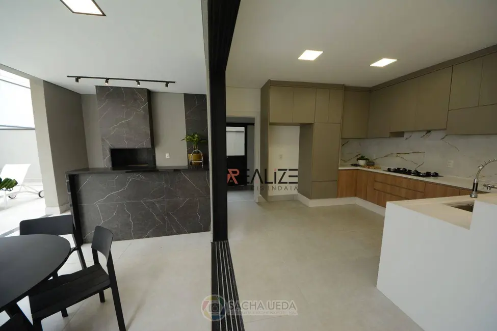 Foto 9 de Sobrado com 3 quartos à venda, 300m2 em Indaiatuba - SP