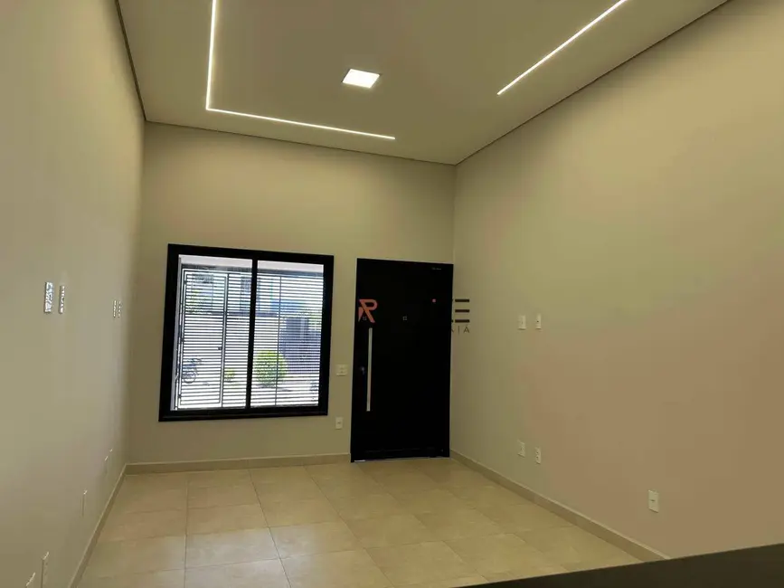 Foto 2 de Casa com 3 quartos à venda, 170m2 em Jardim Regente, Indaiatuba - SP