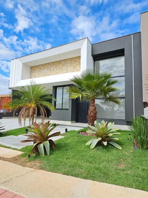 Casa de Condomínio com 3 quartos à venda, 300m2 em Indaiatuba - SP - imagem 2 Foto 2 de Casa de Condomínio com 3 quartos à venda, 300m2 em Indaiatuba - SP