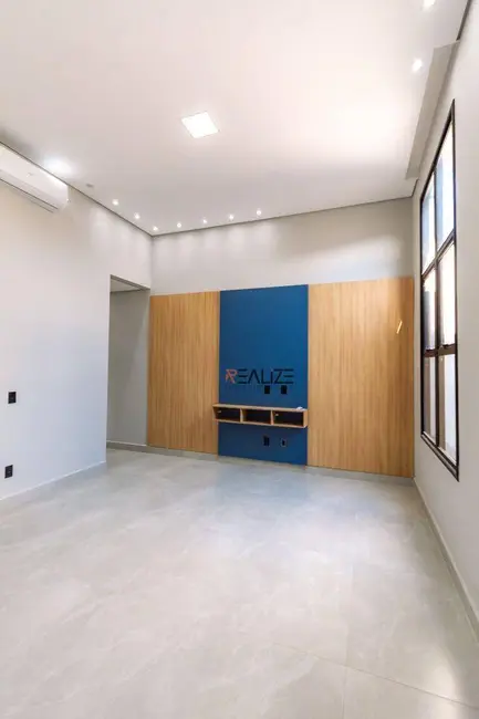 Foto 6 de Casa com 3 quartos à venda, 150m2 em Indaiatuba - SP