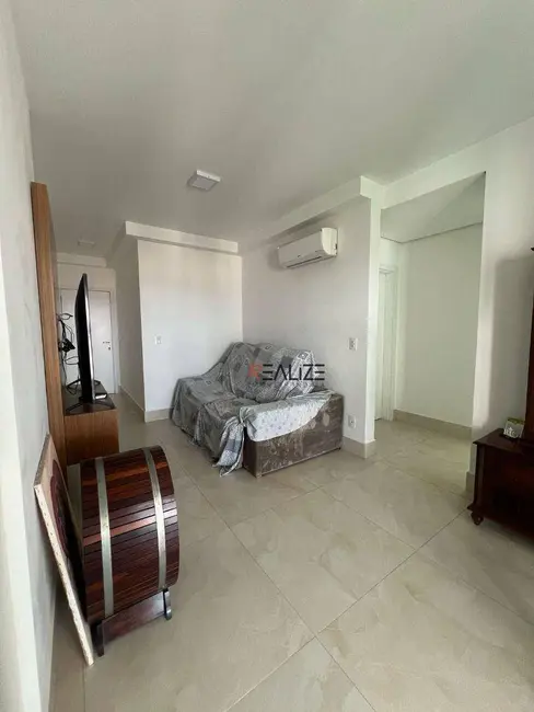 Foto 2 de Apartamento com 3 quartos à venda, 90m2 em Indaiatuba - SP