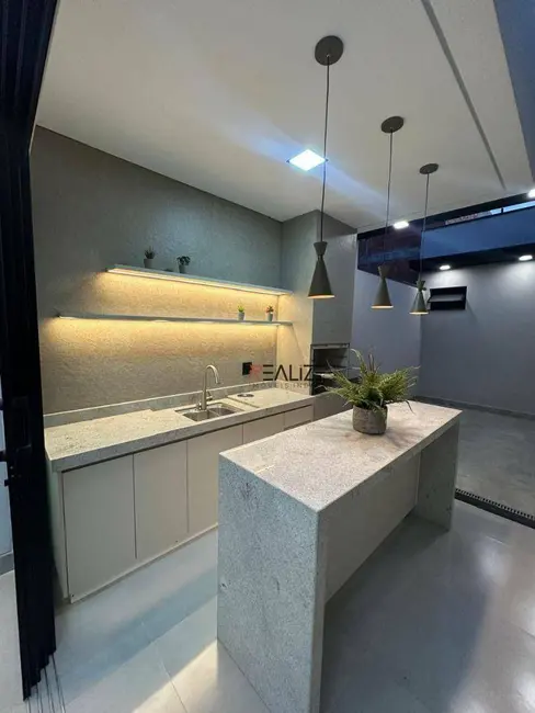 Foto 4 de Casa com 3 quartos à venda, 150m2 em Indaiatuba - SP