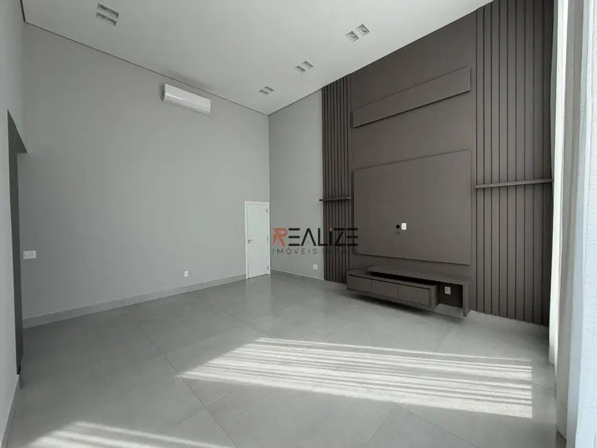 Foto 3 de Casa de Condomínio com 3 quartos à venda, 300m2 em Indaiatuba - SP