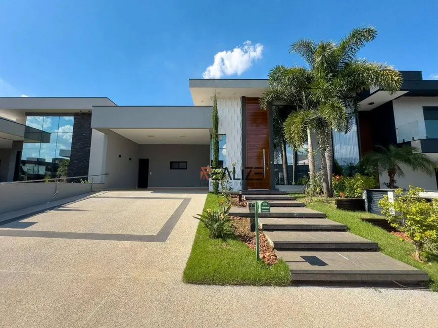 Foto 1 de Casa de Condomínio com 3 quartos à venda, 300m2 em Indaiatuba - SP