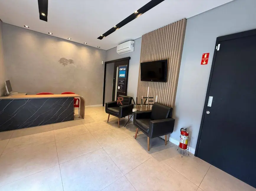 Foto 5 de Loja à venda e para alugar, 140m2 em Vila Avaí, Indaiatuba - SP