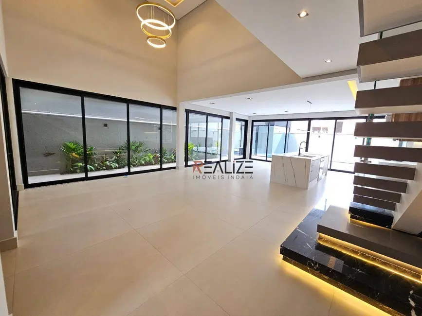 Foto 6 de Sobrado com 4 quartos à venda, 300m2 em Indaiatuba - SP