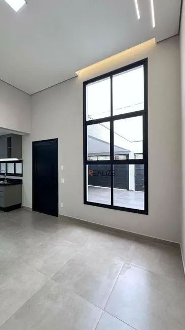 Foto 2 de Casa com 3 quartos à venda, 156m2 em Indaiatuba - SP