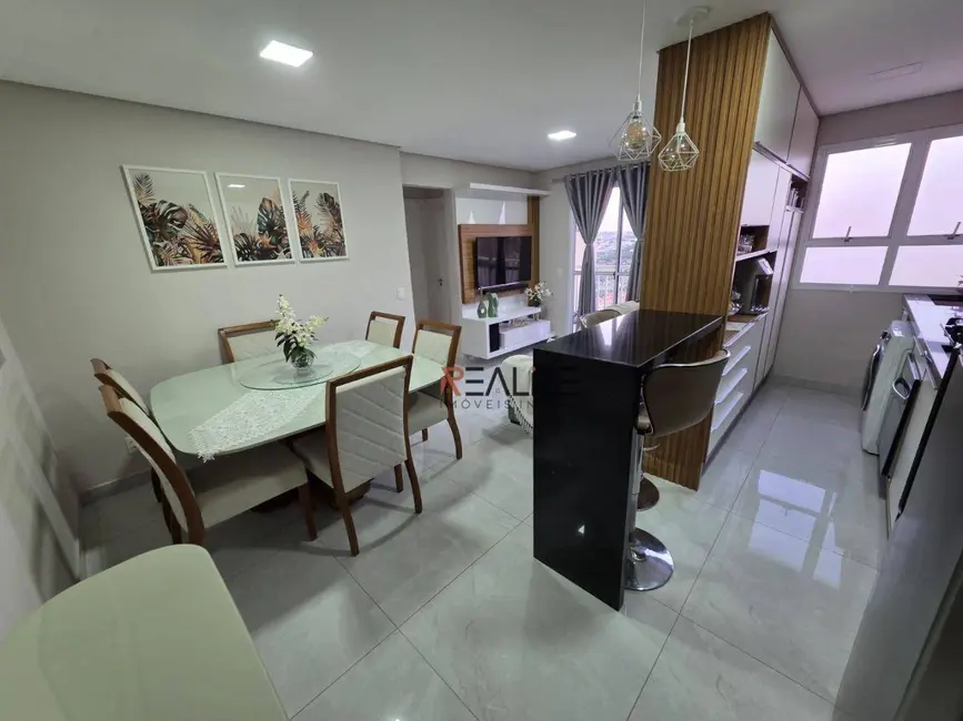 Foto 2 de Apartamento com 2 quartos à venda, 79m2 em Jardim Alice, Indaiatuba - SP