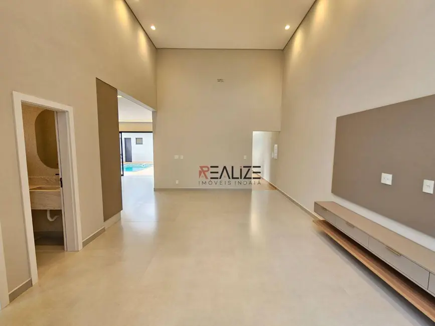 Casa de Condomínio com 3 quartos à venda, 300m2 em Indaiatuba - SP - imagem 4 Foto 4 de Casa de Condomínio com 3 quartos à venda, 300m2 em Indaiatuba - SP