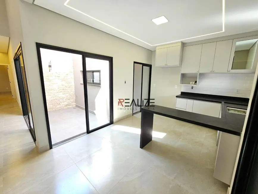 Foto 6 de Casa com 3 quartos à venda, 150m2 em Indaiatuba - SP