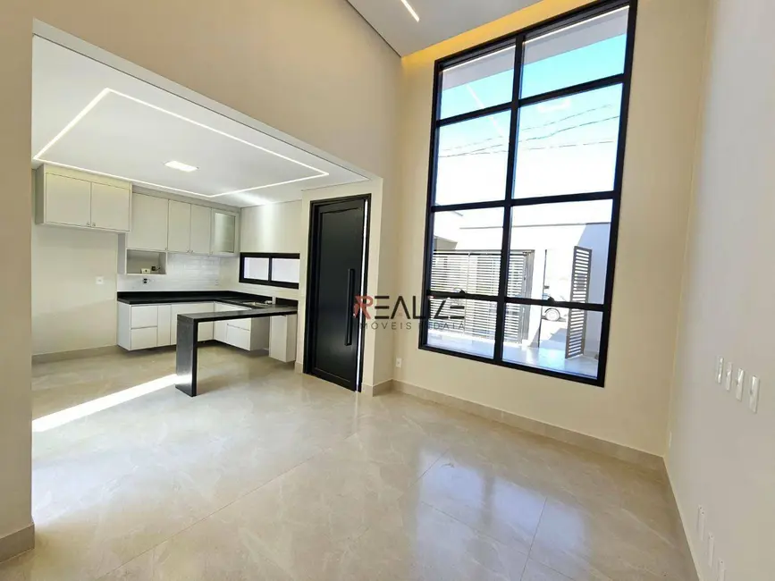 Foto 2 de Casa com 3 quartos à venda, 150m2 em Indaiatuba - SP