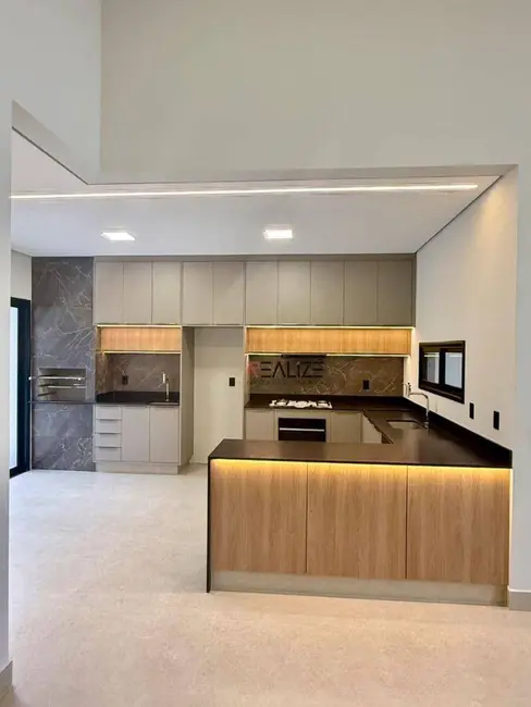 Casa de Condomínio com 3 quartos à venda, 200m2 em Indaiatuba - SP - imagem 4 Foto 4 de Casa de Condomínio com 3 quartos à venda, 200m2 em Indaiatuba - SP