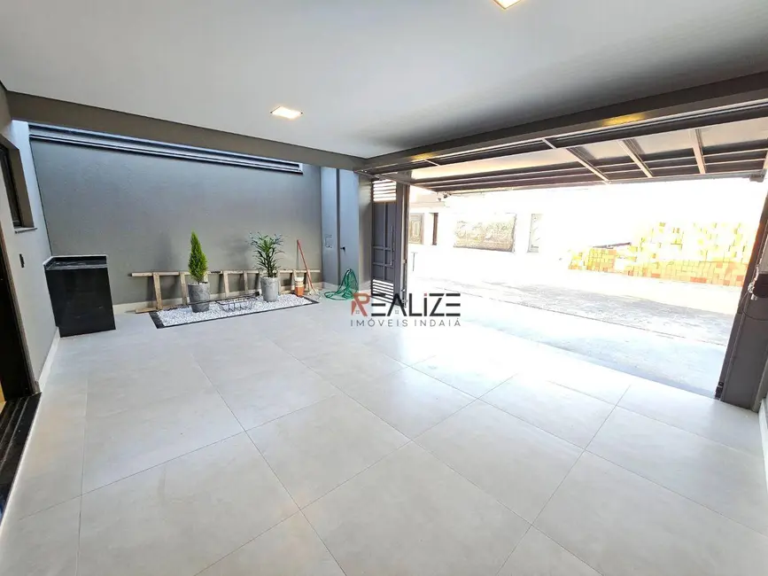 Casa com 3 quartos à venda, 150m2 em Indaiatuba - SP - imagem 3 Foto 3 de Casa com 3 quartos à venda, 150m2 em Indaiatuba - SP